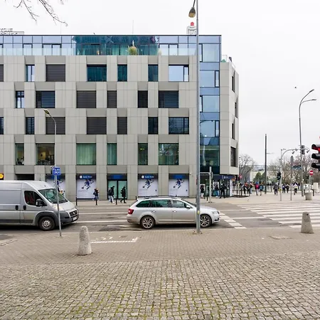 Apartament Stary Browar Polwiejska With Ac By Renters Poznań